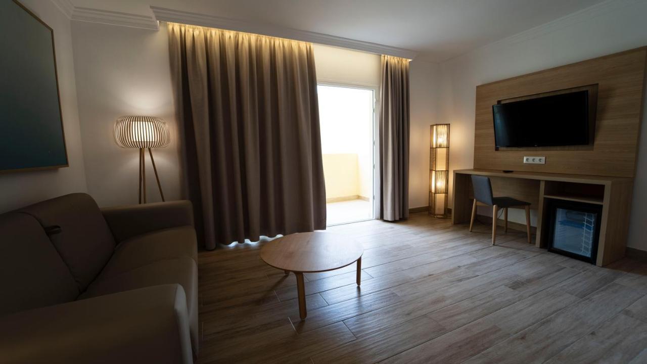 Hotel R2 Buganvilla & 4*